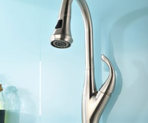 Brushed Nickel Kitchen Sink Faucet