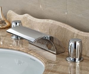 Dual Handles Chrome Widespread Basin Faucet